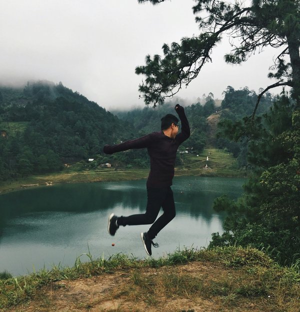 Comment organiser un séjour en Nouvelle-Zélande avec des cours de photographie de paysage et des randonnées guidées?